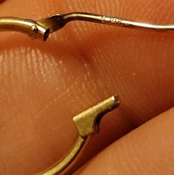 ❤️ SOLD!! Lot of 14k and 10k Earrings - Picture 5 of 6